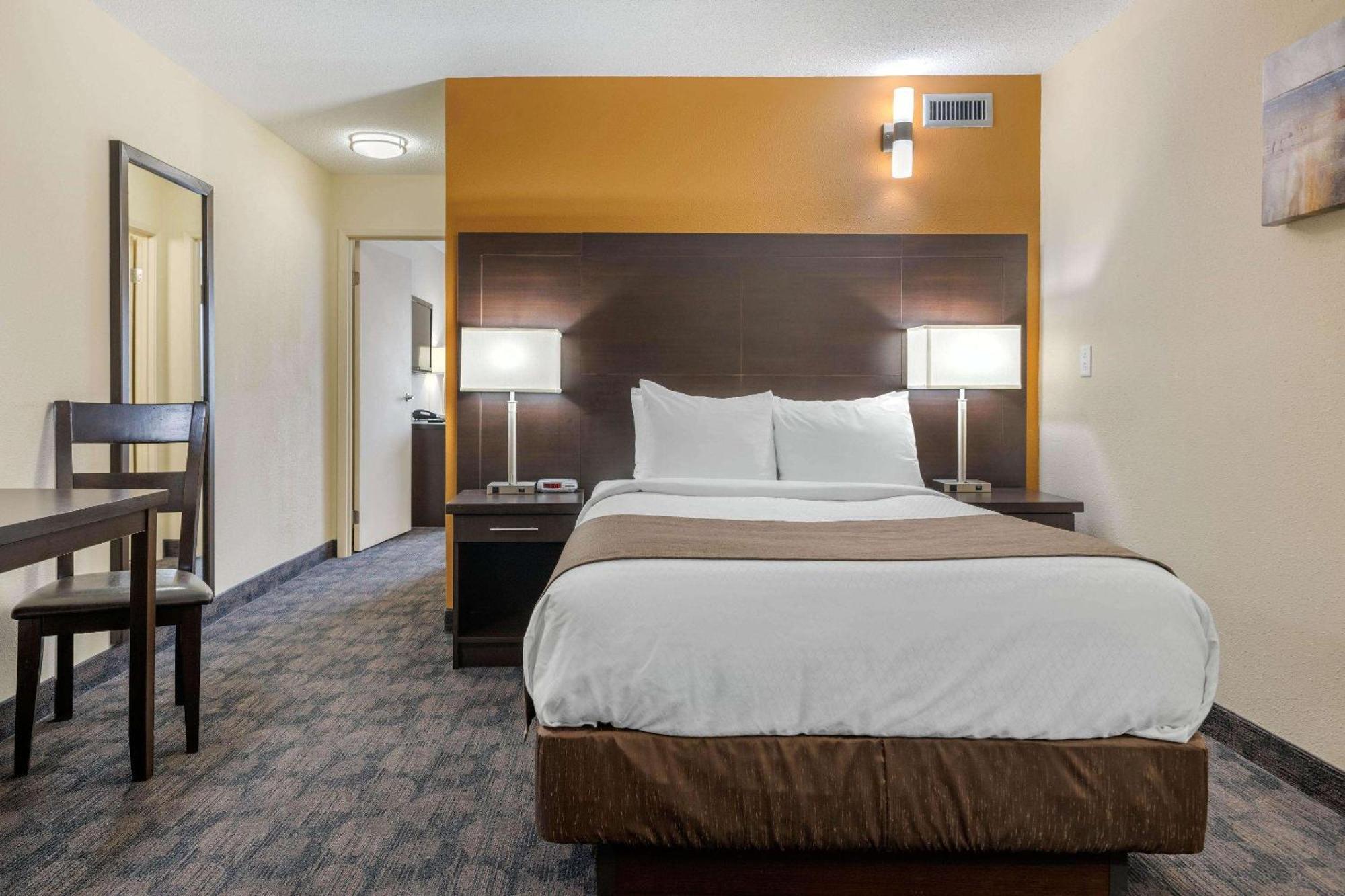 Quality Inn & Suites Bathurst Habitación foto